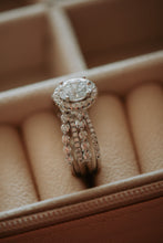 Load image into Gallery viewer, Lylah Oval Cut Cubic Zirconia Sterling Silver Ring