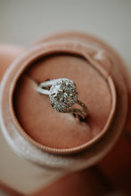 Load image into Gallery viewer, Ariana Round Cut Sterling Silver Ring