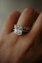 Load image into Gallery viewer, Fenna Champagne Gold 2PC Ring Set