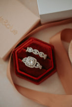 Load image into Gallery viewer, Loren 2PC Sterling Silver Ring