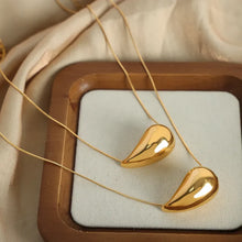 Load image into Gallery viewer, Amie Droplet Necklace