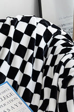 Load image into Gallery viewer, Checkered Throw Blanket
