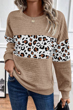 Load image into Gallery viewer, Leopard Sweatshirt