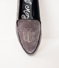 Load image into Gallery viewer, Butterfly Velvet Flats in Grey