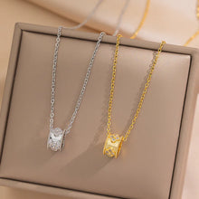 Load image into Gallery viewer, Victoria Four Leaf Clover Dainty Necklace