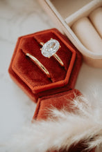 Load image into Gallery viewer, Robyn 2PC Champagne Gold Ring Set