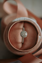 Load image into Gallery viewer, Blaire Round Cut 1CT Moissanite on Sterling Silver