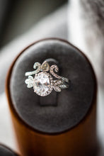 Load image into Gallery viewer, Ivy Oval Cut Sterling Silver Ring Set