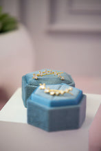 Load image into Gallery viewer, Bloom Ear Crawler in Gold Earrings