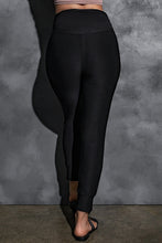 Load image into Gallery viewer, Black Pocket High Waisted Leggings