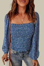 Load image into Gallery viewer, Green Square Neck Puff Sleeve Floral Smocked Top