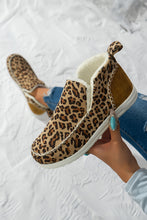 Load image into Gallery viewer, Leopard Print Fleece Lined Winter Snow Boots