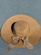 Load image into Gallery viewer, Farrah Floppy Hat "Beige"