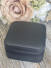 Load image into Gallery viewer, Travel Jewelry Box "Black"