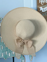 Load image into Gallery viewer, Farrah Floppy Hat "Cream"