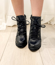 Load image into Gallery viewer, Joana Boot in Black
