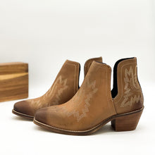 Load image into Gallery viewer, Kickin' Booties in Tan