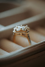 Load image into Gallery viewer, Frankie Clover 18K Gold Ring