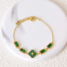 Load image into Gallery viewer, Luna Four Leaf Clover Bracelet