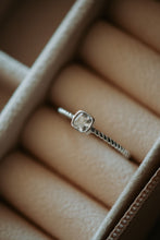 Load image into Gallery viewer, Natania Twist Sterling Silver Ring