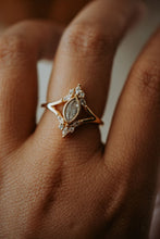 Load image into Gallery viewer, Lilou Marquise Cut Rose Gold Ring