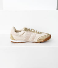 Load image into Gallery viewer, Madrid Sneaker in Beige/Gold