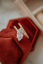 Load image into Gallery viewer, Tanya Marquise Cut Champagne Gold Ring