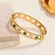Load image into Gallery viewer, Alice 4 Leaf Clover Bangle Bracelet