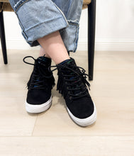 Load image into Gallery viewer, Nick Fringe Sneaker Wedge in Black