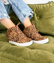 Load image into Gallery viewer, Nick Fringe Sneaker Wedge in Leopard