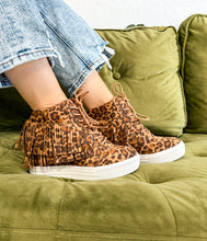 Load image into Gallery viewer, Nick Fringe Sneaker Wedge in Leopard