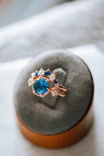 Load image into Gallery viewer, Amari 2PC Sapphire Blue Spinel Rose Gold Ring