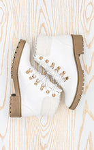 Load image into Gallery viewer, Pinkas Bootie in White - Rural Haze