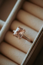 Load image into Gallery viewer, Rachel Champagne Morganite Rose Gold Ring