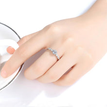Load image into Gallery viewer, Sandra Sterling Silver Ring