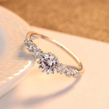 Load image into Gallery viewer, Sandra Sterling Silver Ring