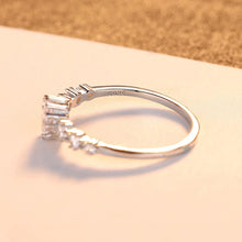 Load image into Gallery viewer, Sandra Sterling Silver Ring