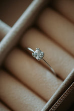 Load image into Gallery viewer, Gretchen Dainty Sterling Silver Ring