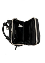 Load image into Gallery viewer, Savvy Handbag in Black