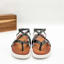 Load image into Gallery viewer, Sela Sandal in Black