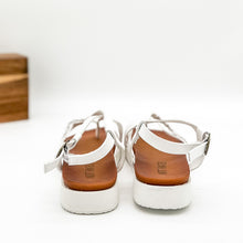 Load image into Gallery viewer, Sela Platform Sandal in White