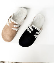 Load image into Gallery viewer, Soft Steps Mule in Black