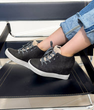 Load image into Gallery viewer, Tiburon Sneaker Wedge in Grey