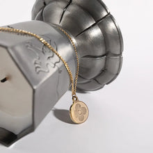 Load image into Gallery viewer, Val Clover Gold Necklace