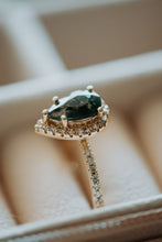 Load image into Gallery viewer, Celia Pear Cut Moss Agate Gold Ring