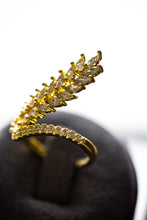 Load image into Gallery viewer, Eliana Leafy Open Size Gold Ring