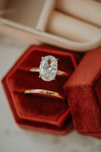 Load image into Gallery viewer, Robyn 2PC Champagne Gold Ring Set