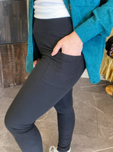 Load image into Gallery viewer, Butter Leggings w/ Pocket | Women's