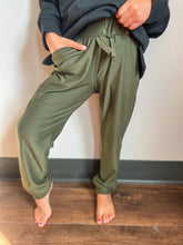 Load image into Gallery viewer, Kid's | Olive Bizzy Butter Drawstring Joggers