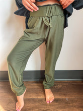 Load image into Gallery viewer, Kid's | Olive Bizzy Butter Drawstring Joggers